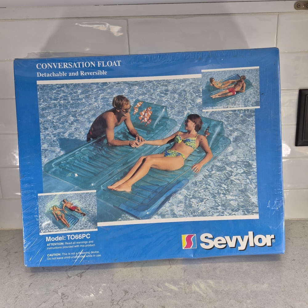 Vintage 76" X 64" SEVYLOR CONVERSATION FLOAT Model TO66PC New Old Stock
